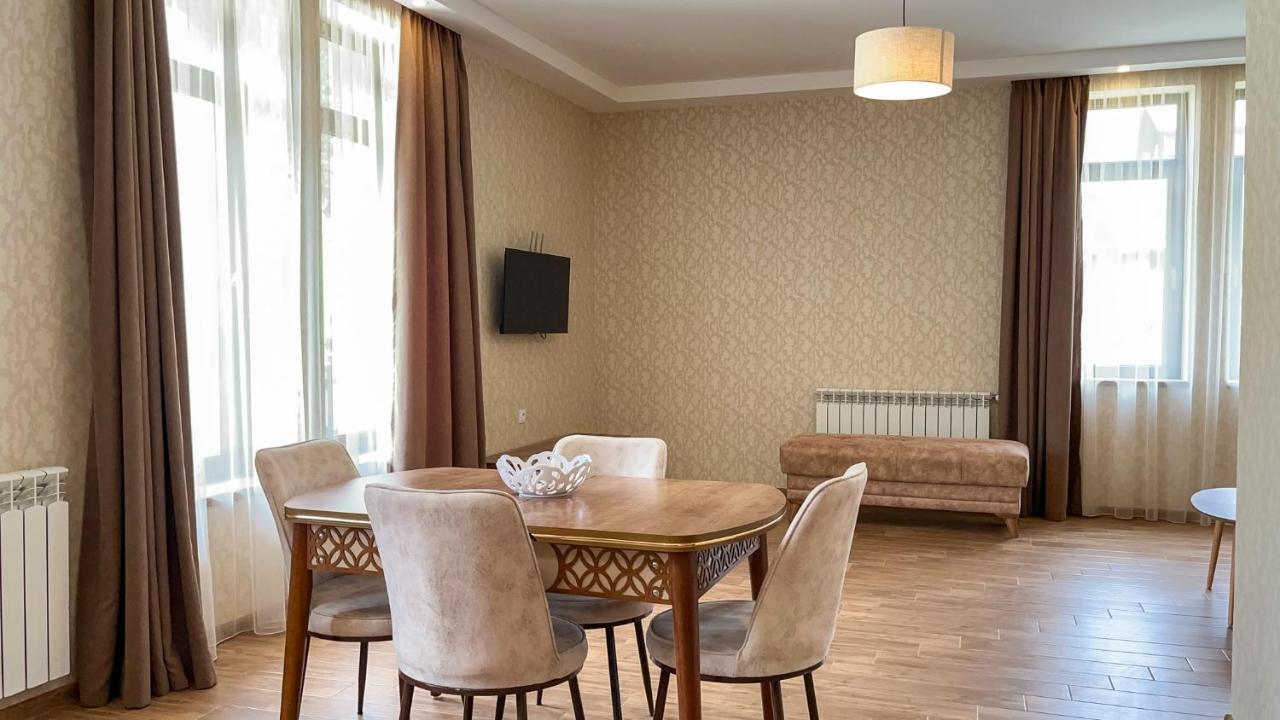 Dani Lux Appartamento Bakuriani Esterno foto